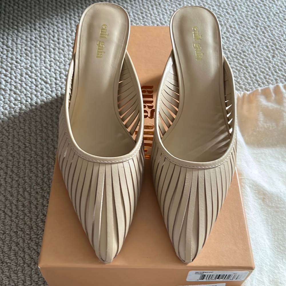 Cult Gaia nude sandal